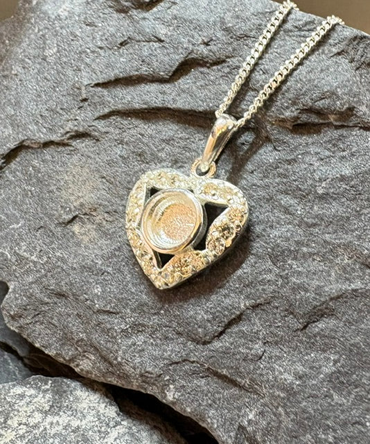 Solid Silver heart shaped pendant with cz to fit 5mm cabochon or resin