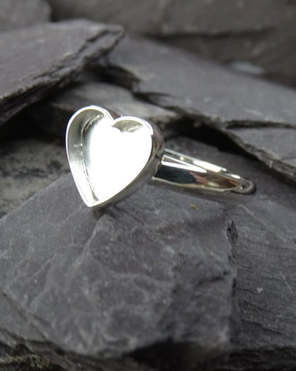 Solid Back Silver Heart Ring Setting For Ashes