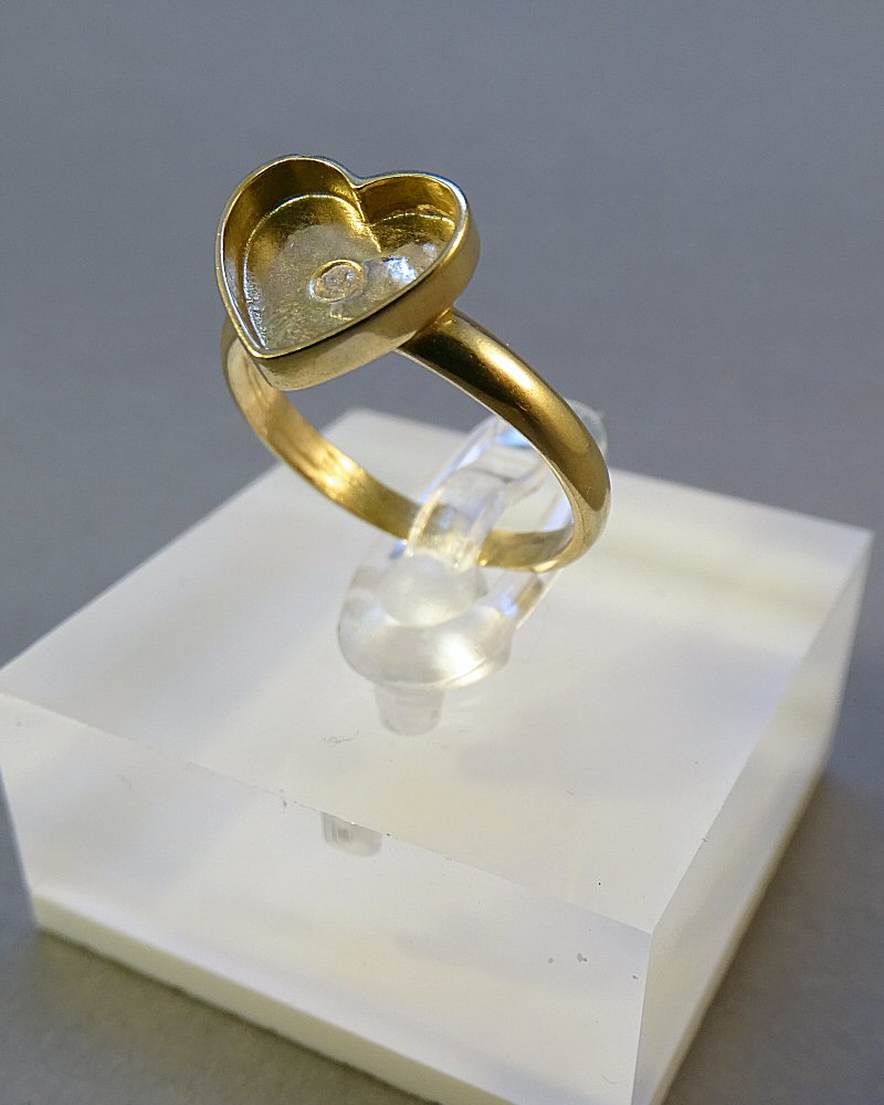 Solid Gold Heart Ring Suitable For Resin