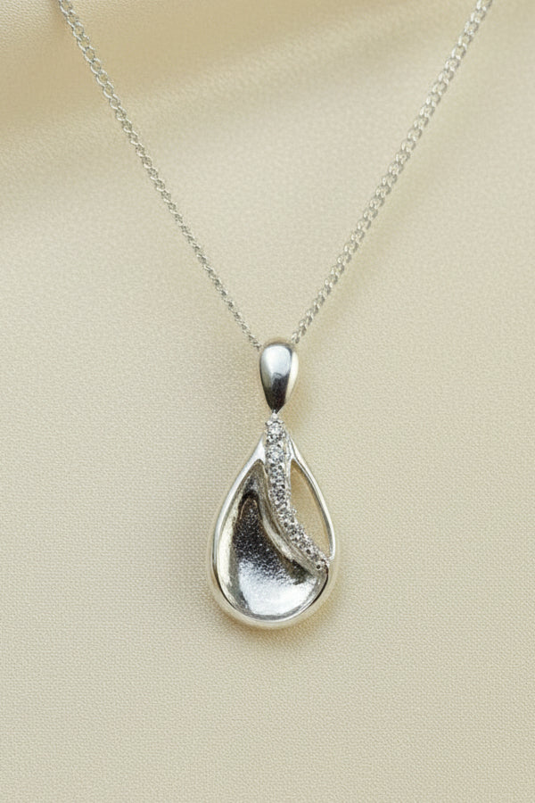 Solid silver teardrop shape pendant blank suitable for resin