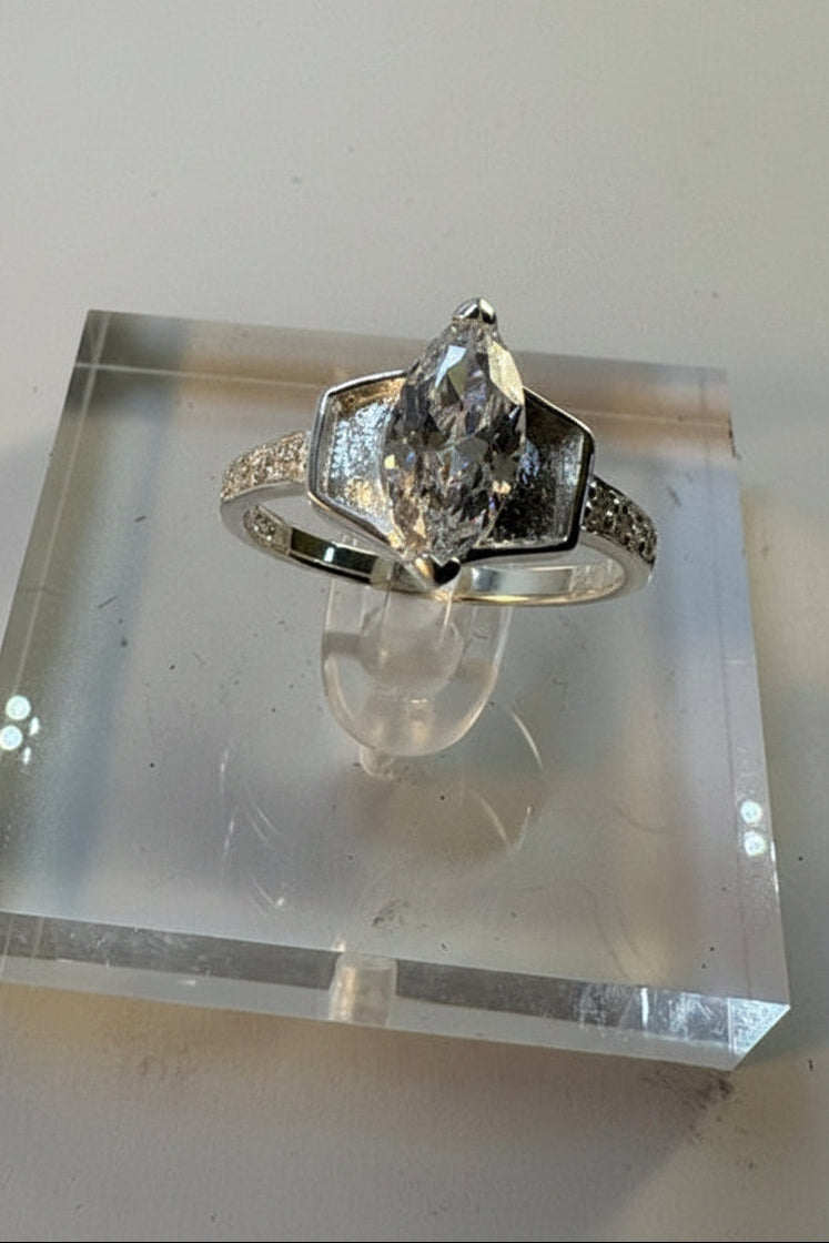 Solid silver 925 ring blank with marquise cz specially for resin