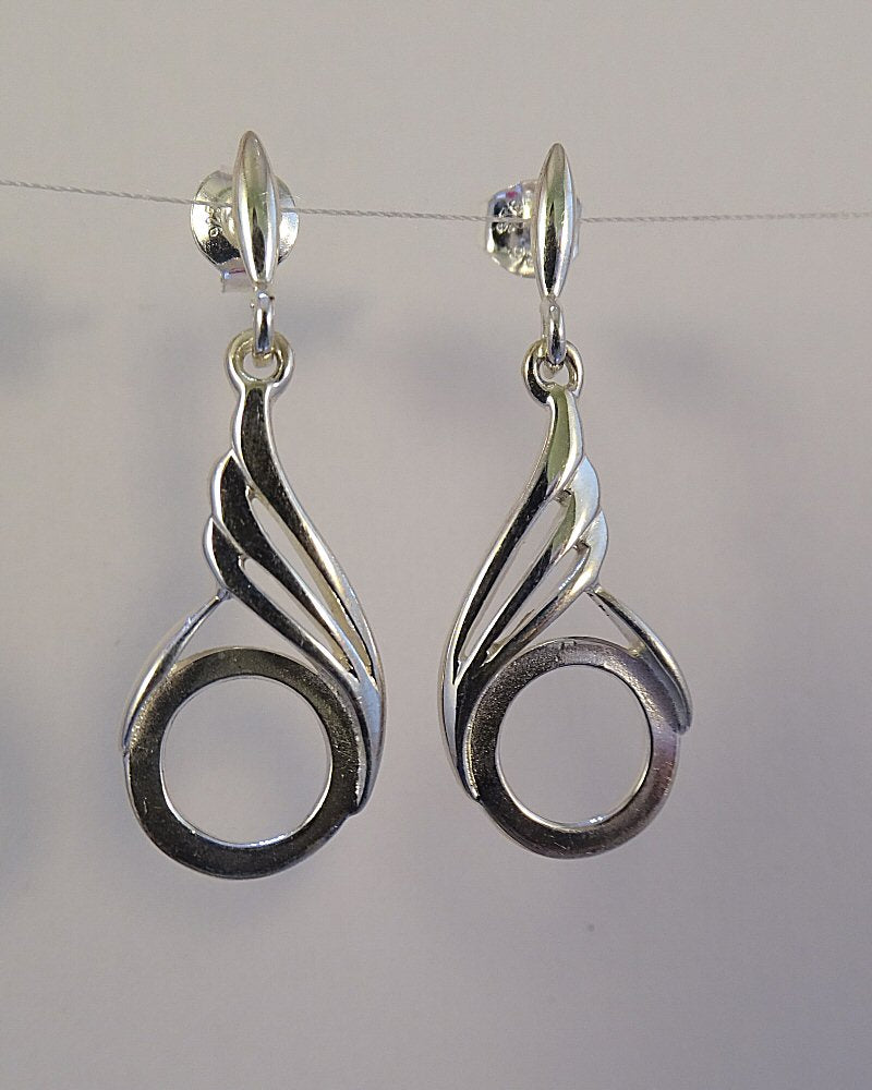 Twist Design Drop Earrings For a 10mm Stone