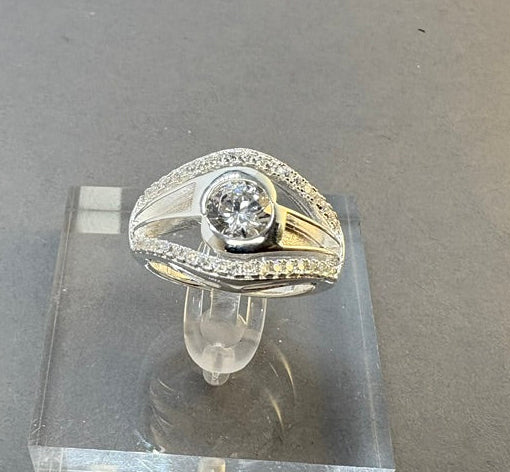 Stunning Silver Ring With CZ  Specially For Ashes