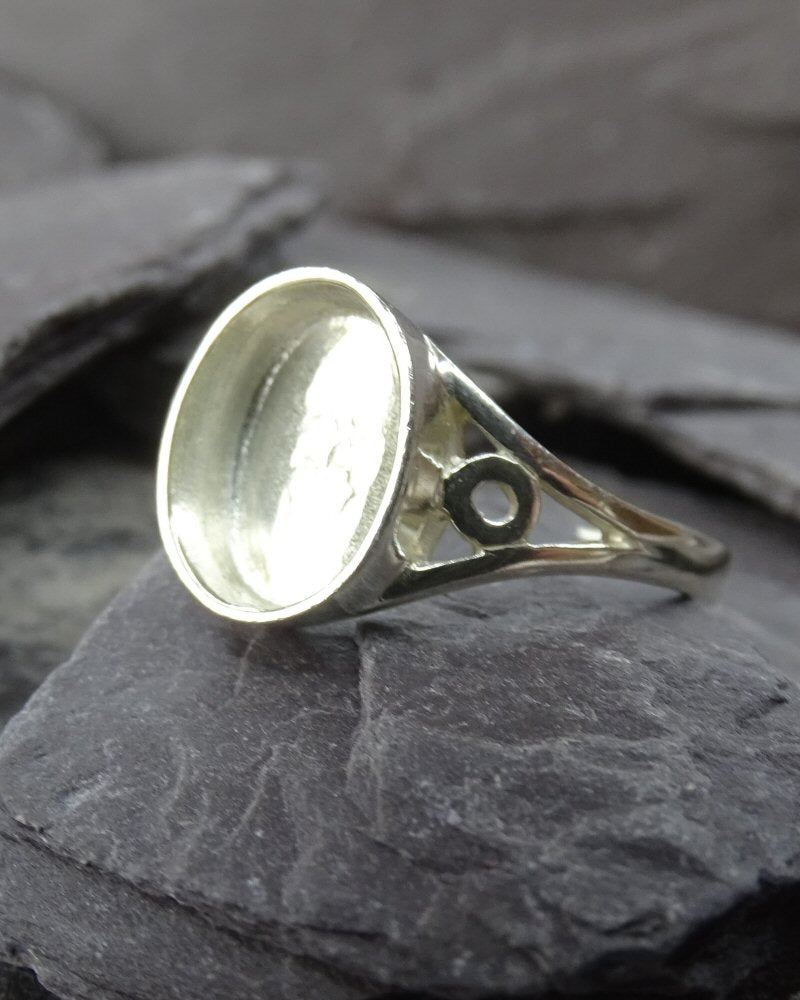 Silver Ring Casting For Resin Or 10x8 Stone Cabochon