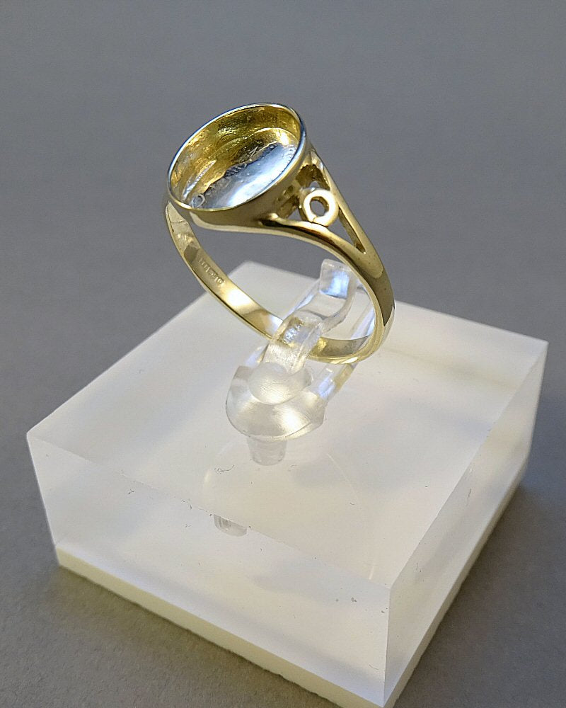 Solid Gold Ring Take 10x8 Cabochon Or Resin