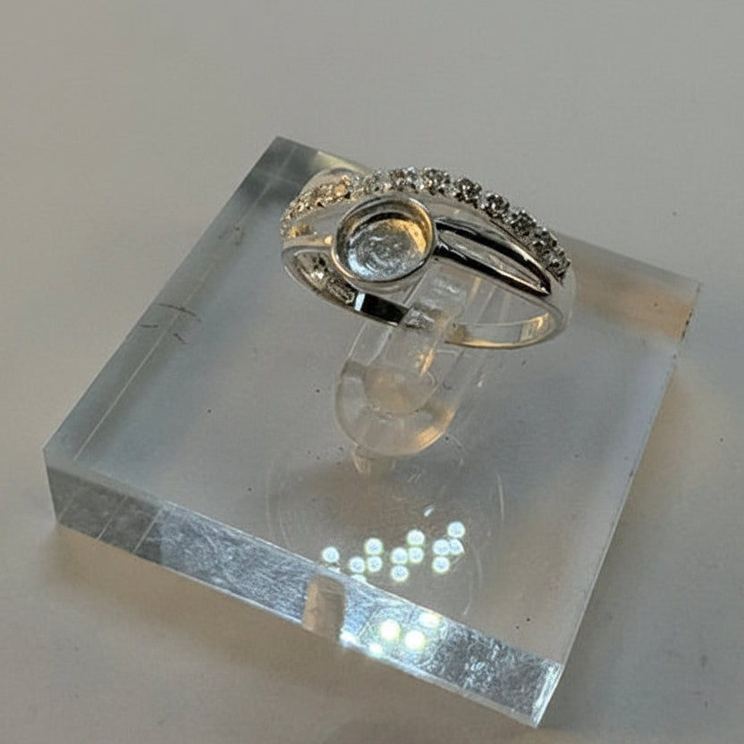 Solid Silver Ring blank with cz  For 5mm Cabochon Or Resin