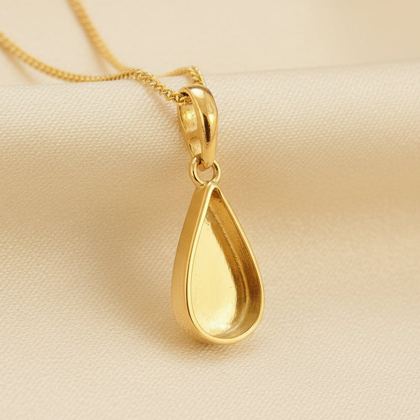 gold teardrop pendant setting