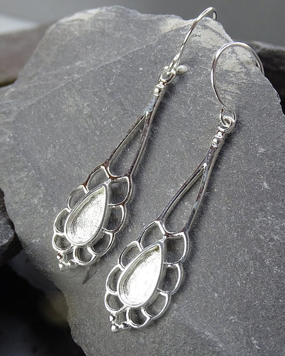 Solid silver drop earring frill edge teardrop