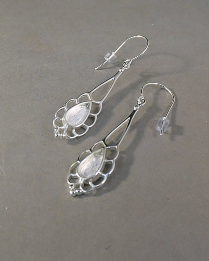 Solid silver drop earring frill edge teardrop