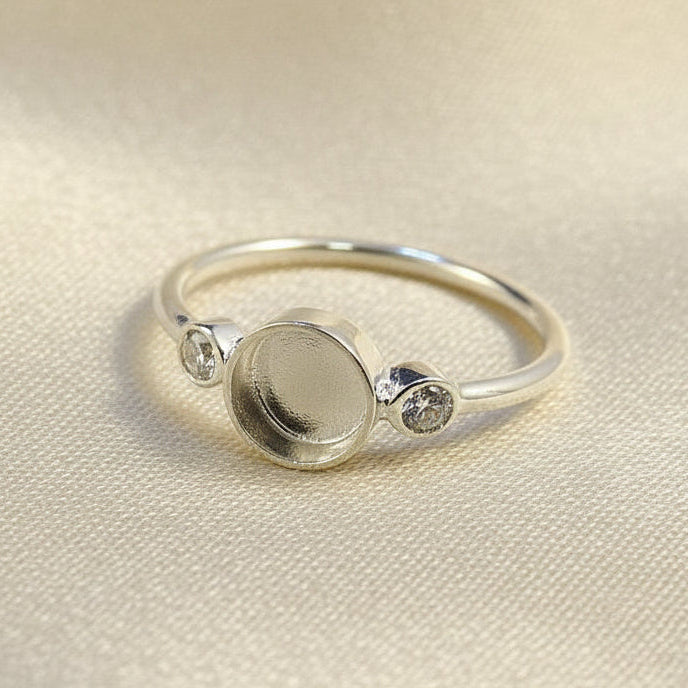 Simple Solid Silver Ring To Fit 6mm Cabochon Or Resin