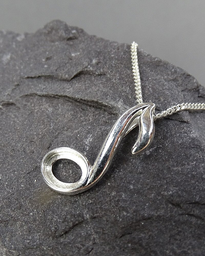 Solid silver Musical Note Pendant Mount To Fit a 8x6 Cabochon