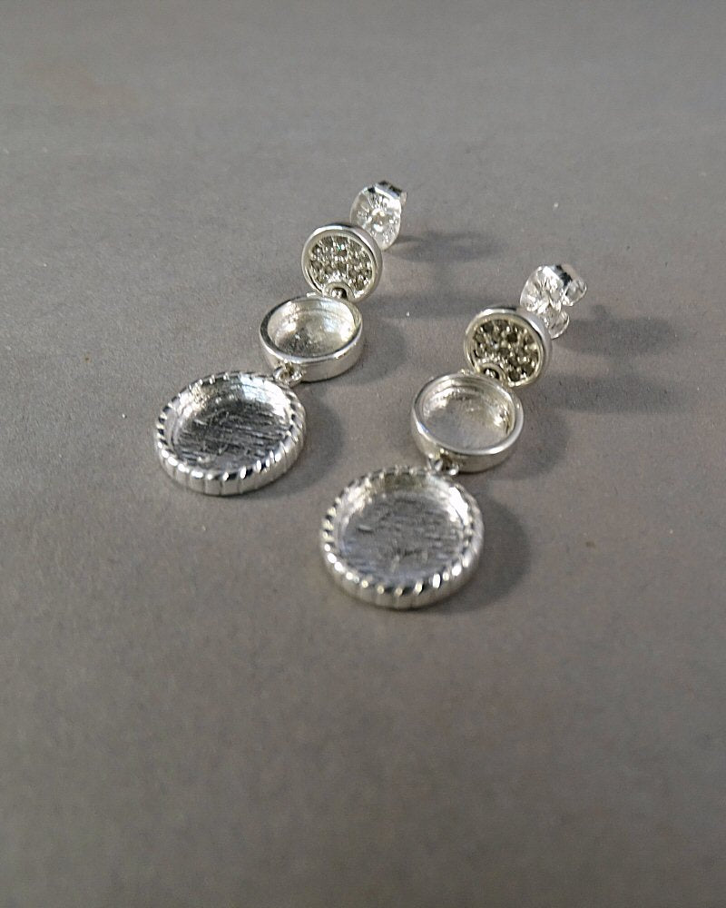 Solid silver drop earring for 6mm & 8mm cabochon or resin