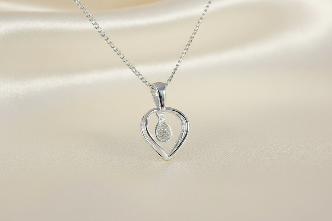 Simple Silver 925 Heart Pendant setting To Fit A 5mm Cabochon