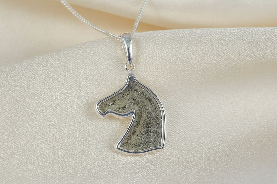 solid back horse memorial pendant for resin