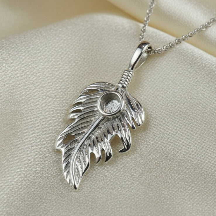 Silver feather style pendant to fit a 4mm cabochon or Resin