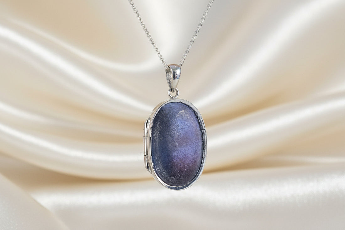 unset silver locket