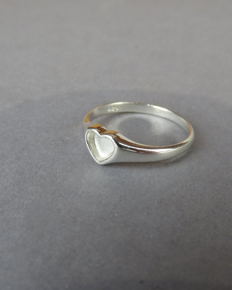 Ladies silver heart ring mount  Suitable For Resin