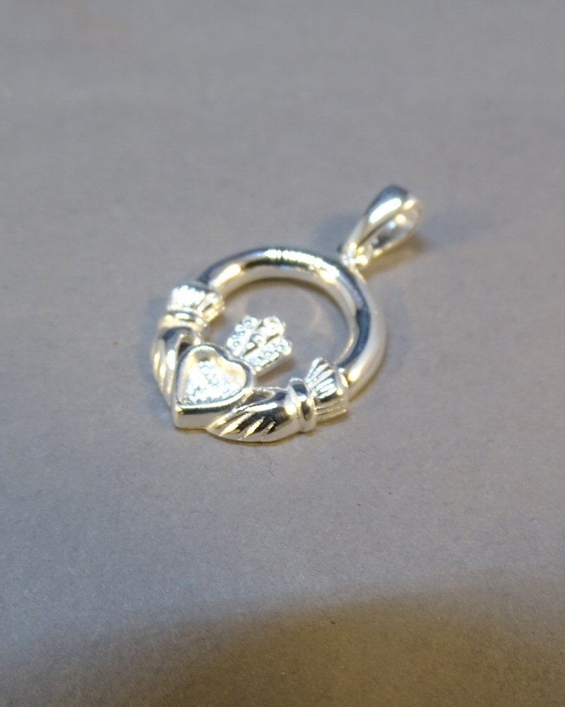 Solid Silver Claddagh Pendant Suitable For Resin