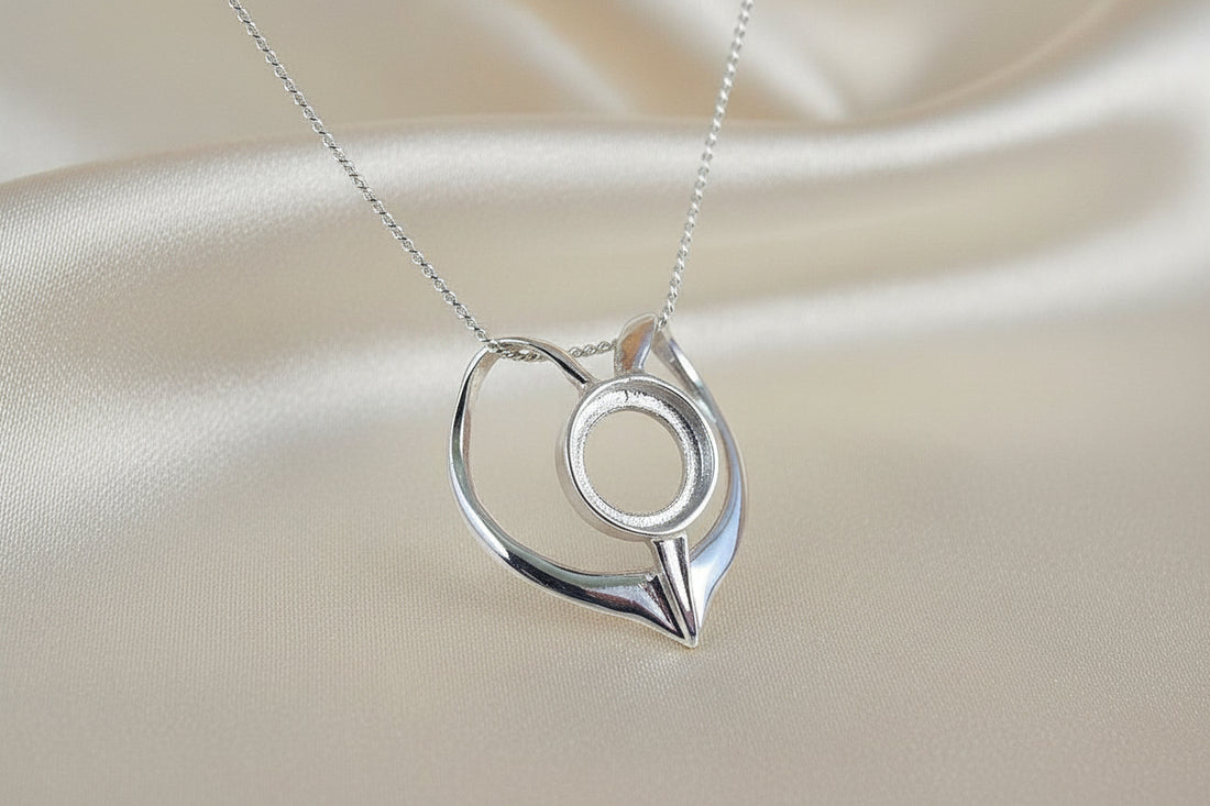 heart pendant for cabochon