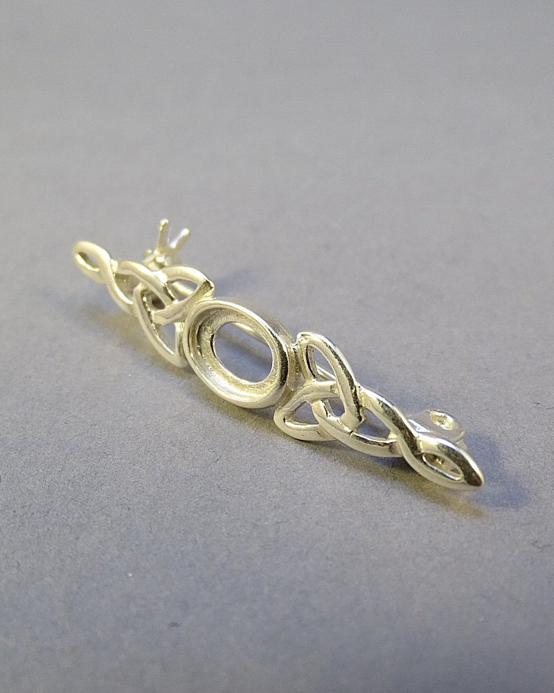 Silver Celtic Brooch Unset To Fit 7x5 Cabochon
