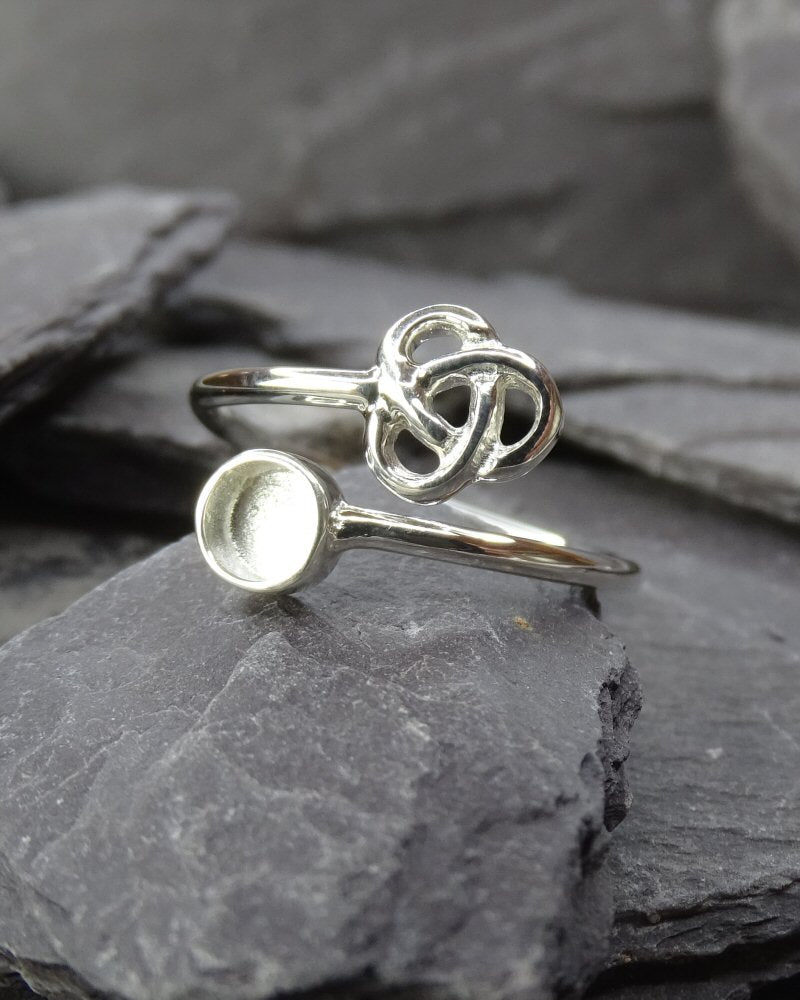 Adjustable Celtic Ring Ready To Fit 4mm