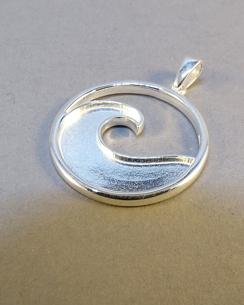 Solid Silver Ocean Wave Pendant For Resin