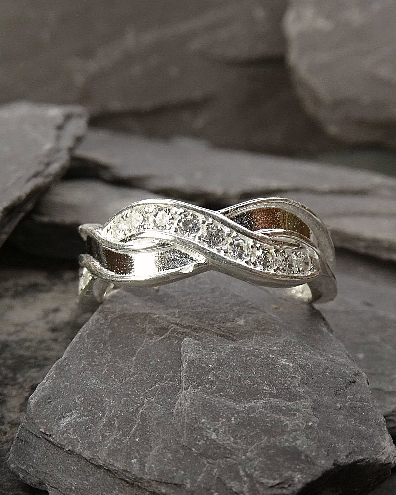 Solid Silver Entwinned CZ Ring for resin