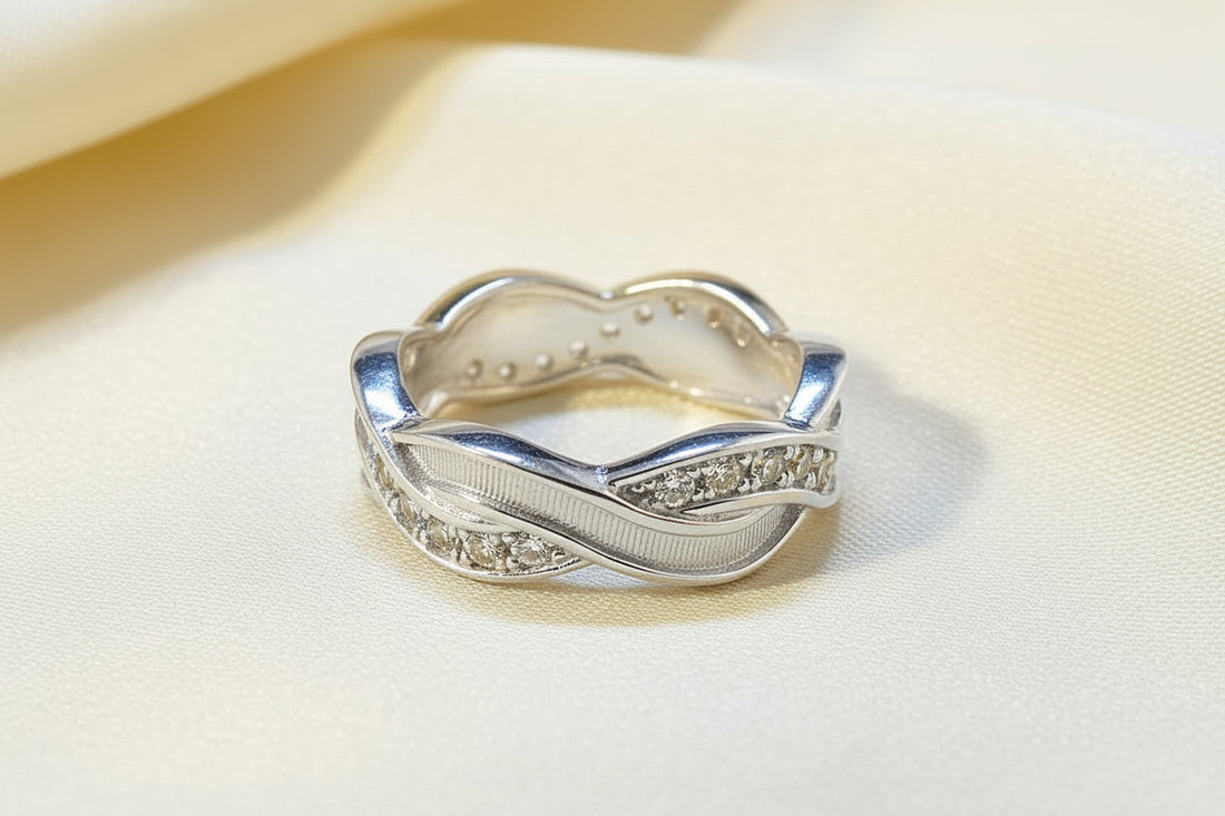 Solid Silver Entwinned CZ Ring for resin