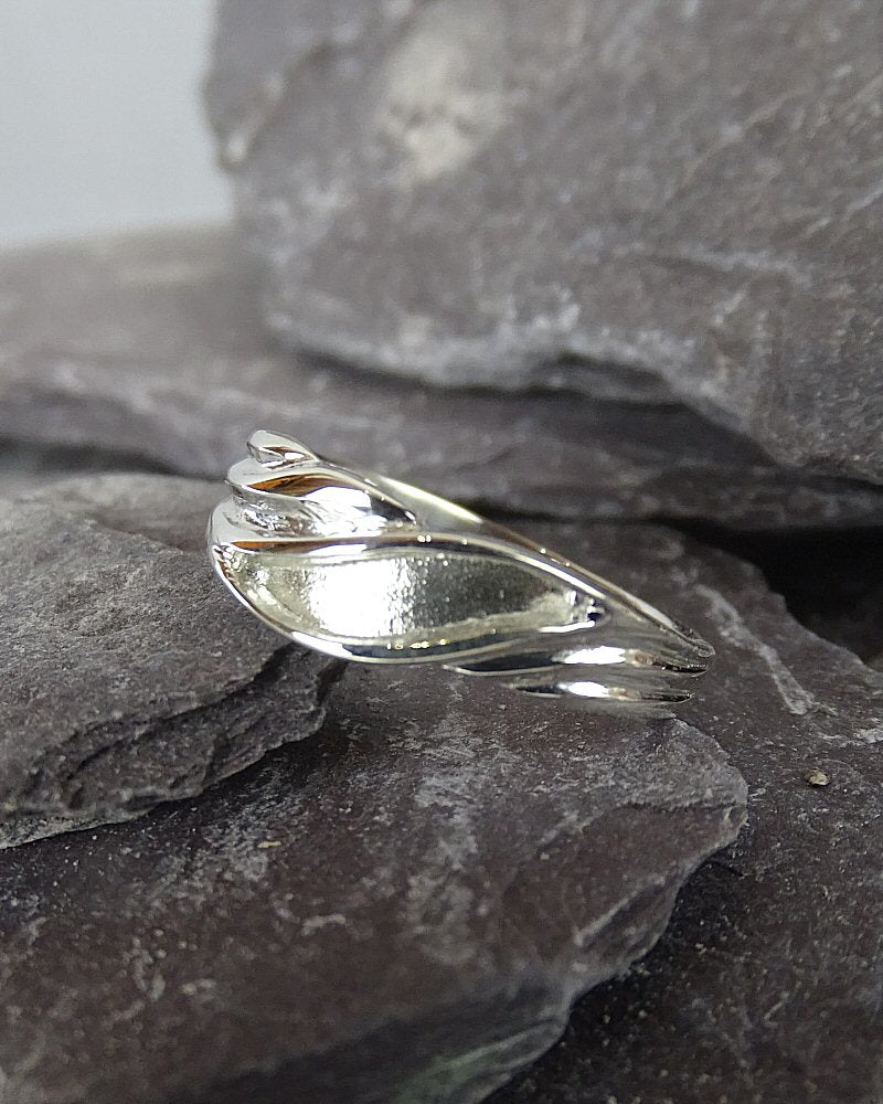 Silver ladies ring blank suitable for use with resin