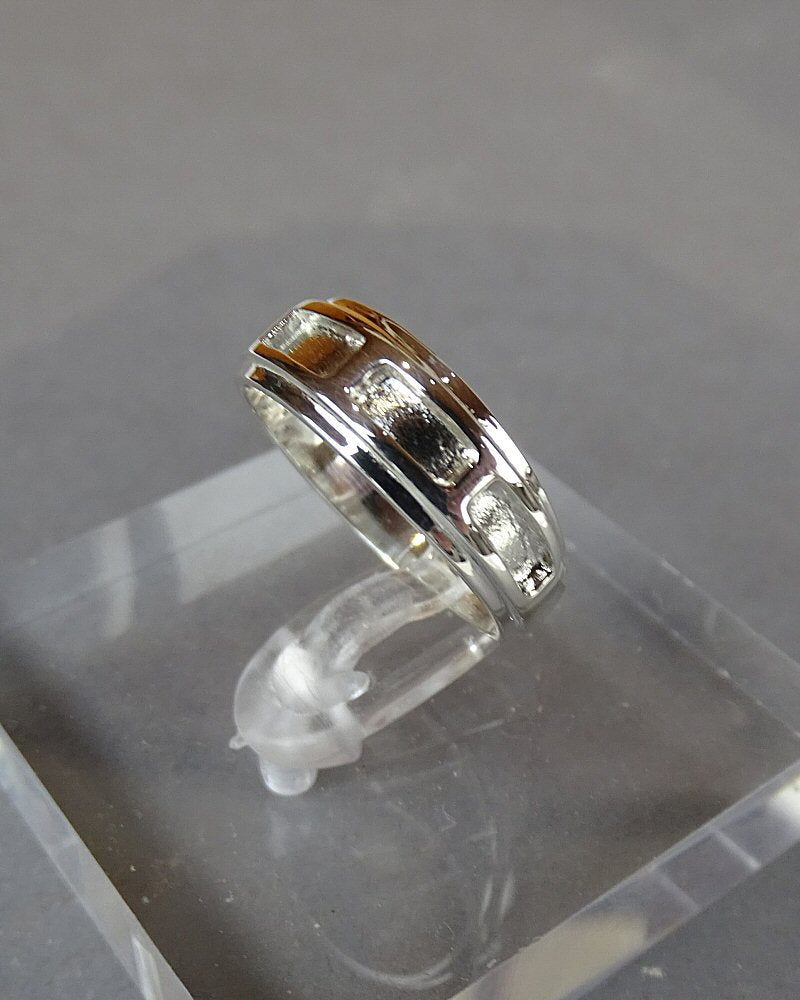 Stunning  four section silver channel ring blank