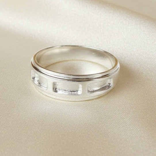 Stunning four section silver channel ring blank
