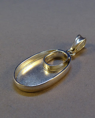 Oval Silver Pendant Great With Resin