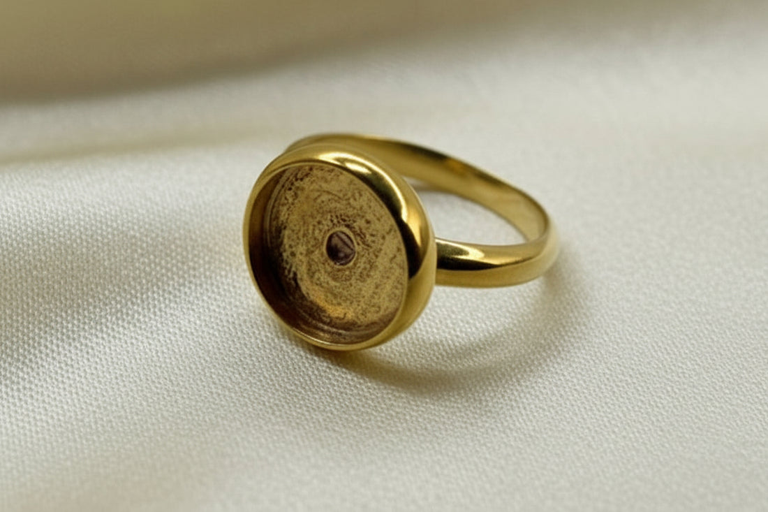 Solid Gold Simple Ring Blank Suitable For Resin Or Cabochon