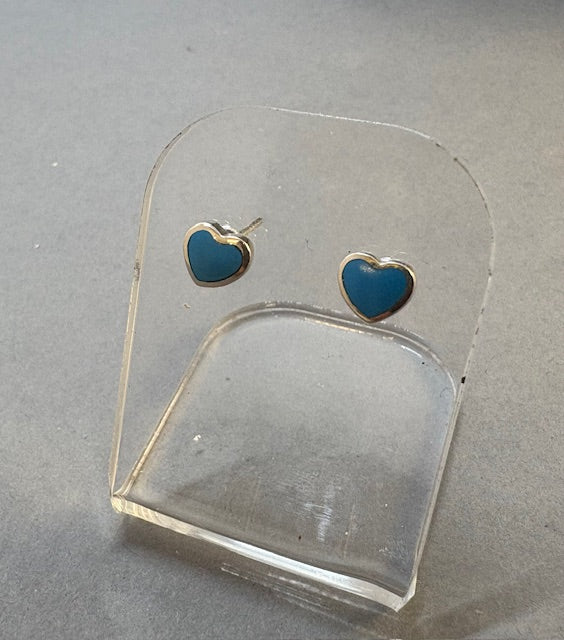 SMALL HEART STUD EARRINGS WITH TURQUISE