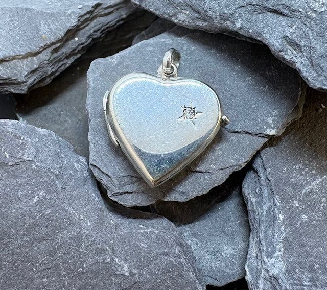 SILVER HEART LOCKET