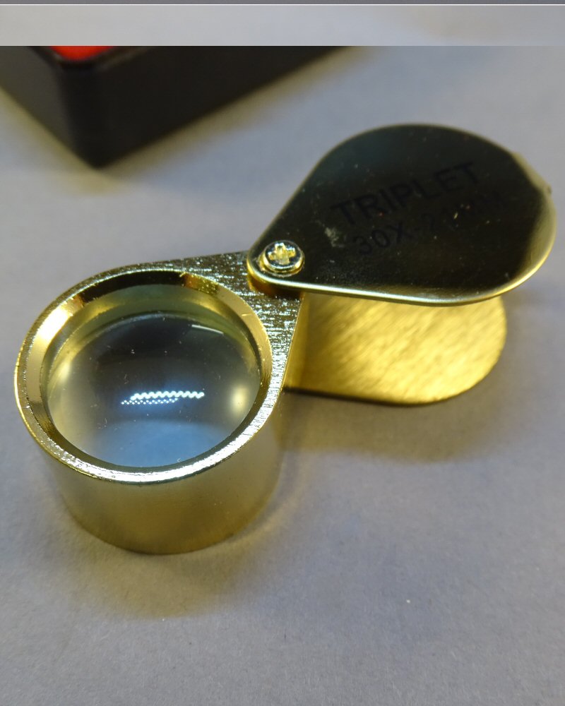 30X Folding Pocket Jeweller  Magnifying Glass Portable Jewellery Loupe