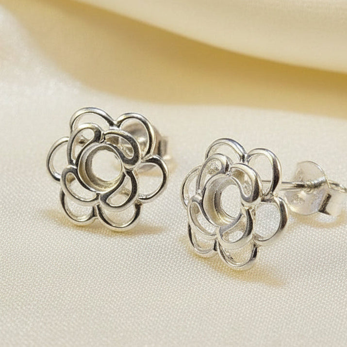 Silver Flower Style Studs To Fit Cabochon 4mm