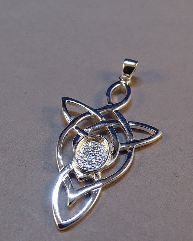 Silver Celtic Pendant Mount For Setting 8x6 Cabochon