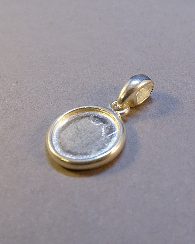 Simple Double Sided Pendant For 10mm Cabochon or Resin