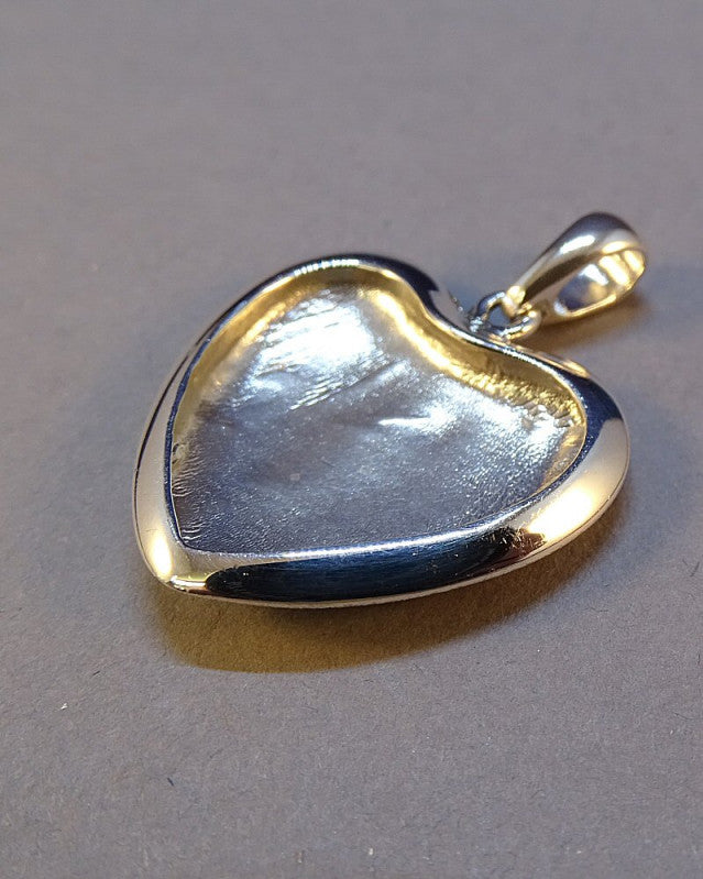 Large Solid Back Heart Pendant Perfect For Resin