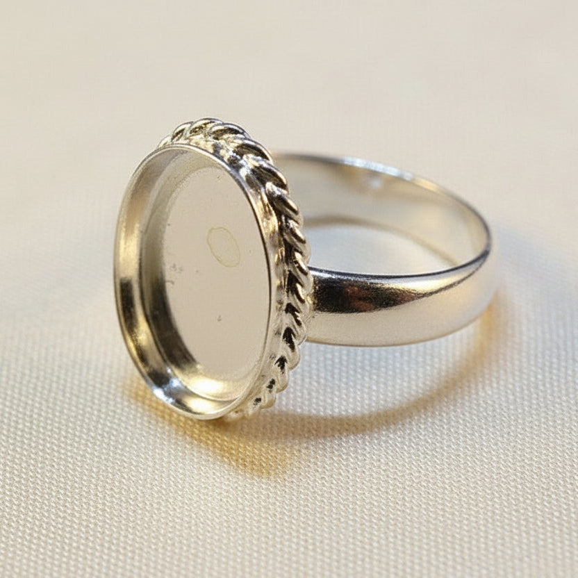 Solid Back Rope Ring Bezel Approx 14x10 Resin Or Cabs