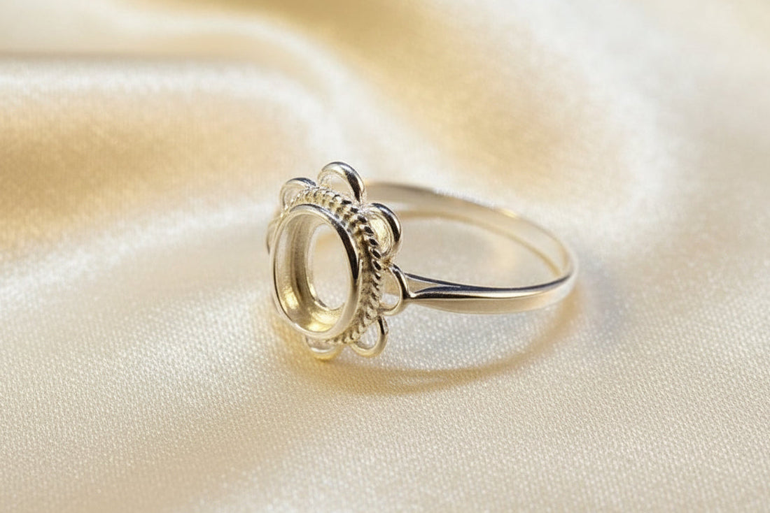 Frill Edge Silver Ring Cabochon Setting