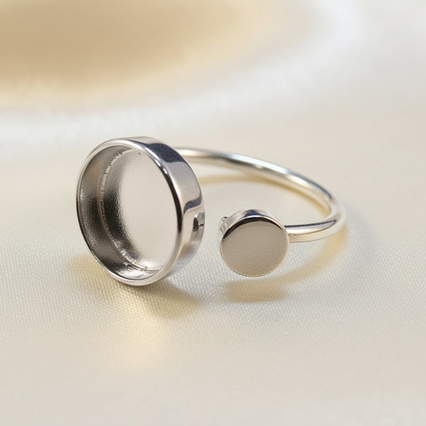 Adjustable Silver Ring With Bezel For 10MM Cabochon Or Resin