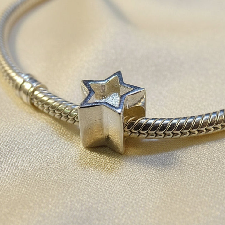 Silver Star Bangle Charm for bracelet suitable for Resin