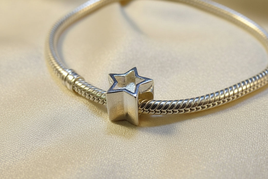 Silver Star Bangle Charm for bracelet suitable for Resin