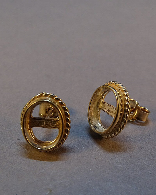 Solid Gold Rope Edge Stud Earrings