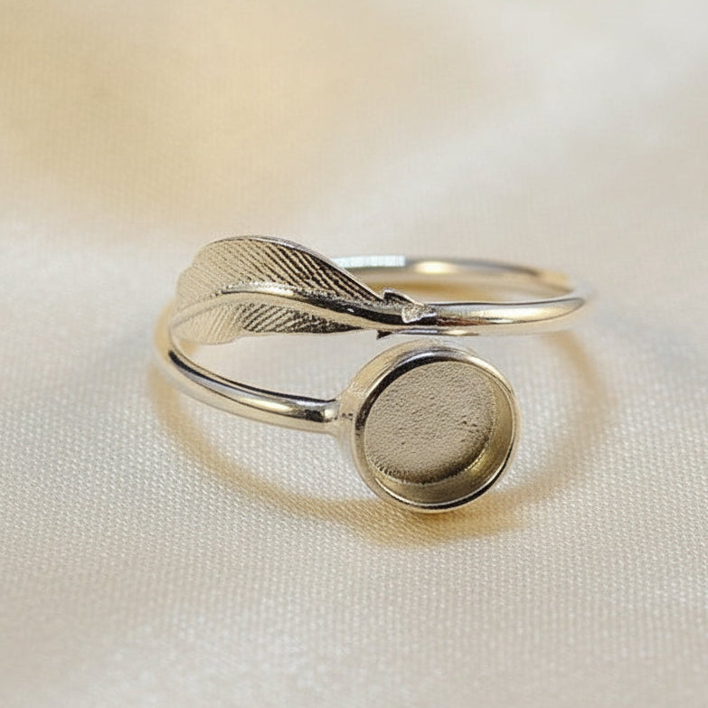 Solid Silver Feather Ring With 6MM
