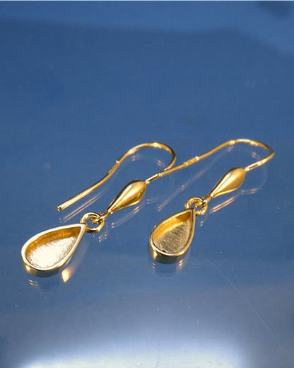 Gold Tear Drop earrings
