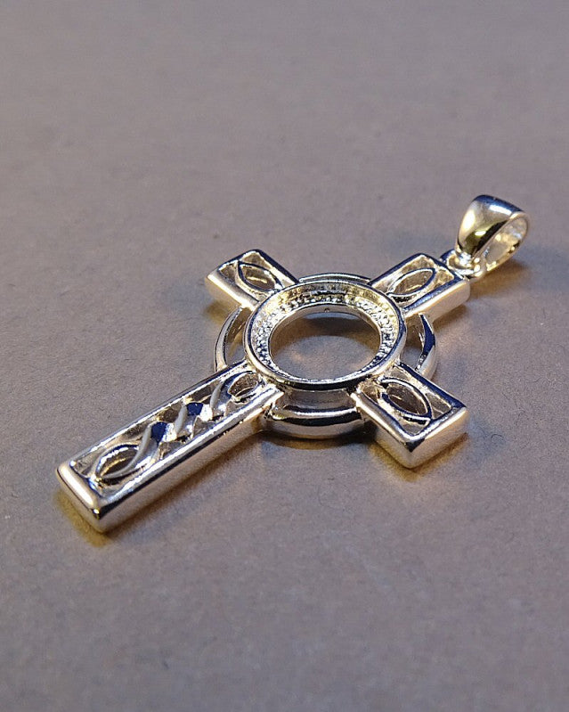 Silver celtic Cross Cabochon Setting For 8mm Stone