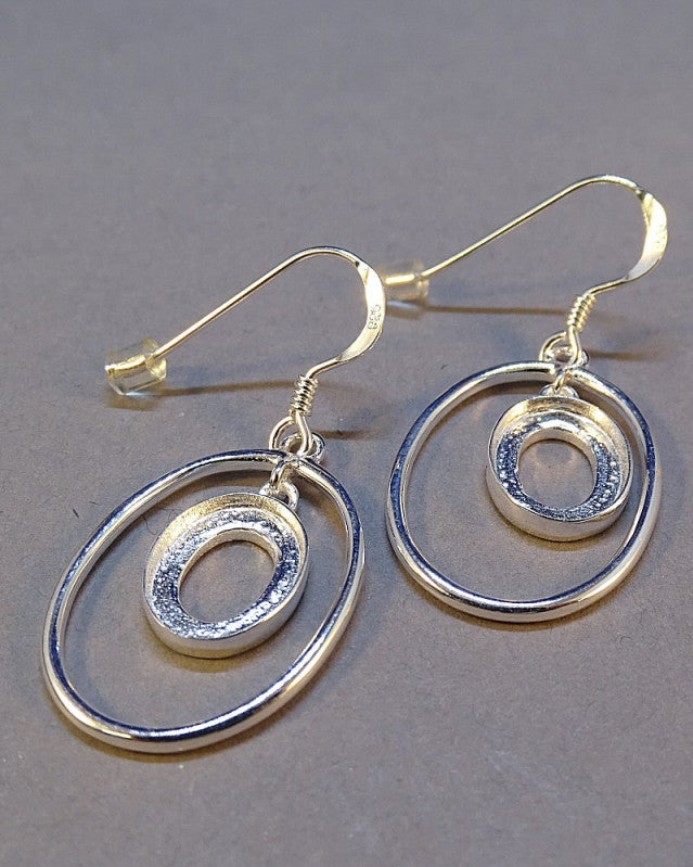 Modern Swinging Drop Earring Setting For 10x8